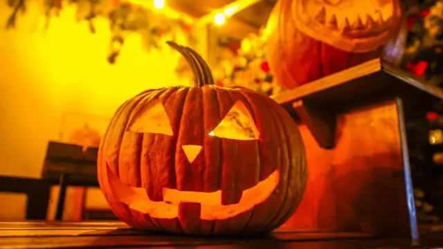 HALLOWEEN